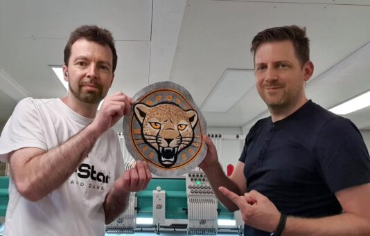 Vêtements professionnels personnalisés marqués par Logitex Genève